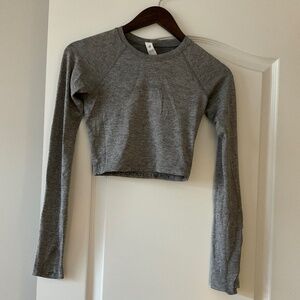 Lululemon Grey Swiftly Tech Cropped Long-Sleeve Shirt 2.0 Size: 4